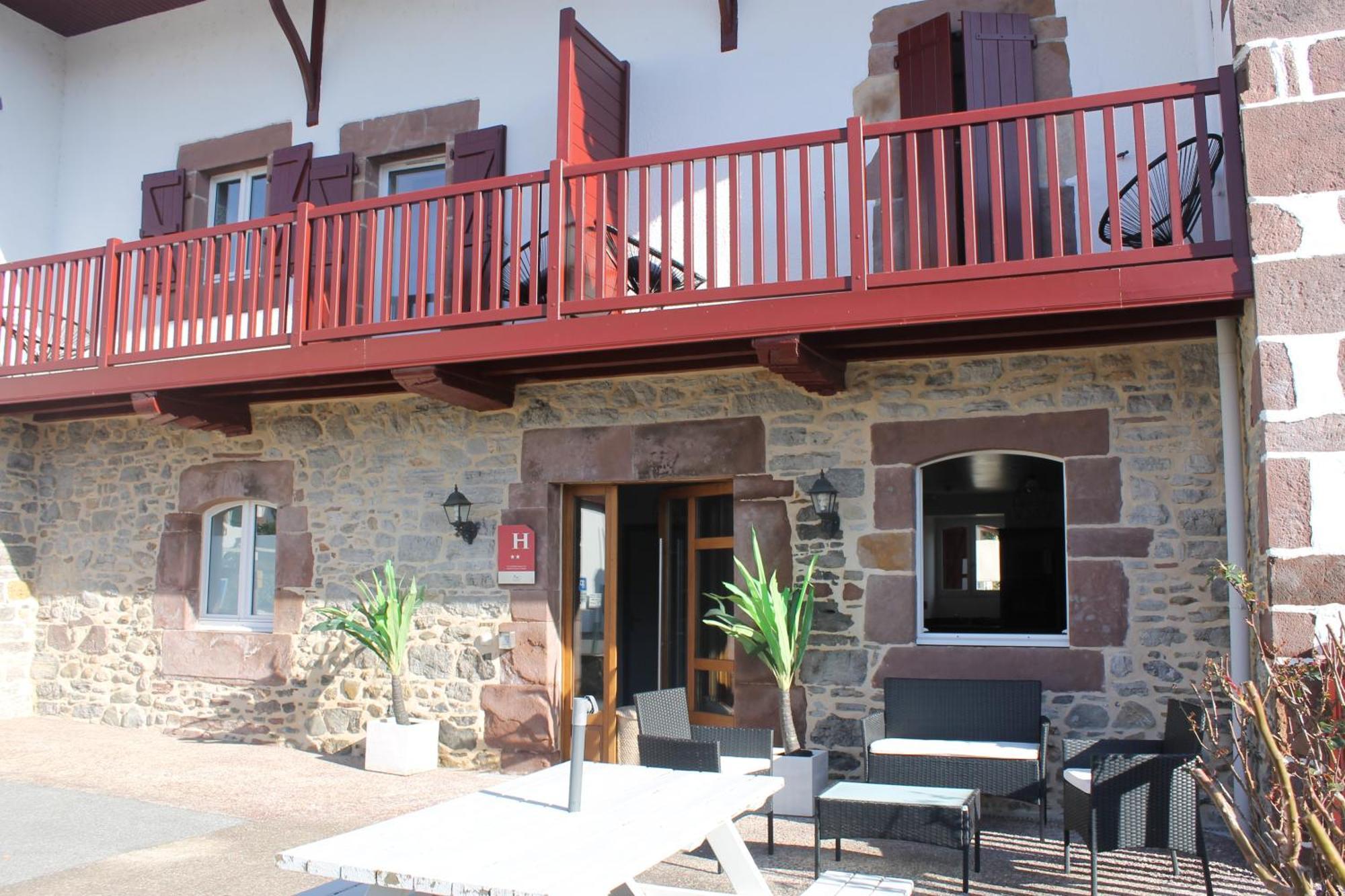 Hotel Etchoinia Lasse  Екстериор снимка